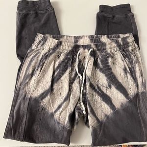 Cute tie Dye Sweat pants large